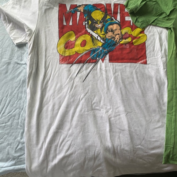 3x Marvel T’s (men’s large) New w/o tags - Picture 3 of 4
